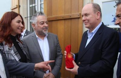 Το μενού που απόλαυσε ο Πρίγκιπας Αλβέρτος Β’ του Μονακό στην ταβέρνα Στου Ρουσιά στα Λεύκαρα