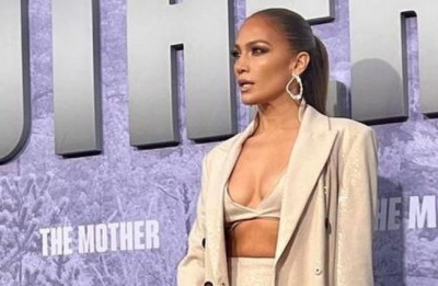 photo by @jlo
