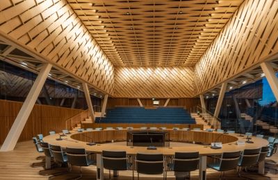 Η εντυπωσιακή νέα αίθουσα του Δημαρχείου Λευκωσίας