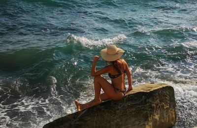 Σ' ένα κόσμο γεμάτο Κιμ...γίνε εσύ