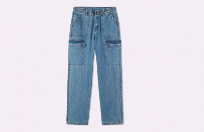 Μακρύ suede παλτό €59.99 από Stradivarius