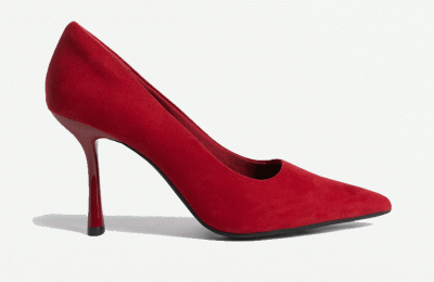 Κόκκινα court shoes €49,50 από Marks & Spencer