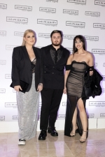 Η Pan Dragomir, o Theos Blue και η Στέφανη Περικλέους 