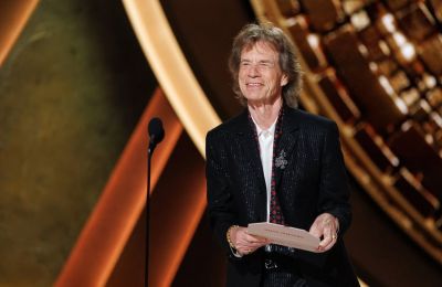 Αρραβωνιάστηκε ο Mick Jagger