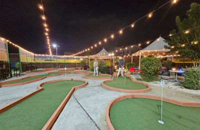 Mini Golf στο KIDDOM: Διασκέδαση και μάθηση για όλη την οικογένεια